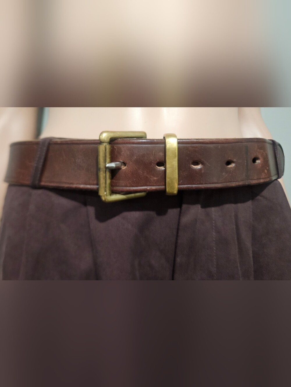 Vintage Purdey Bridle Solid Leather Brass Buckle Belt Made in Scotland.